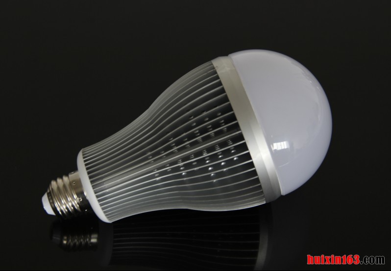 LED%E7%90%83%E6%B3%A1%E7%81%AF