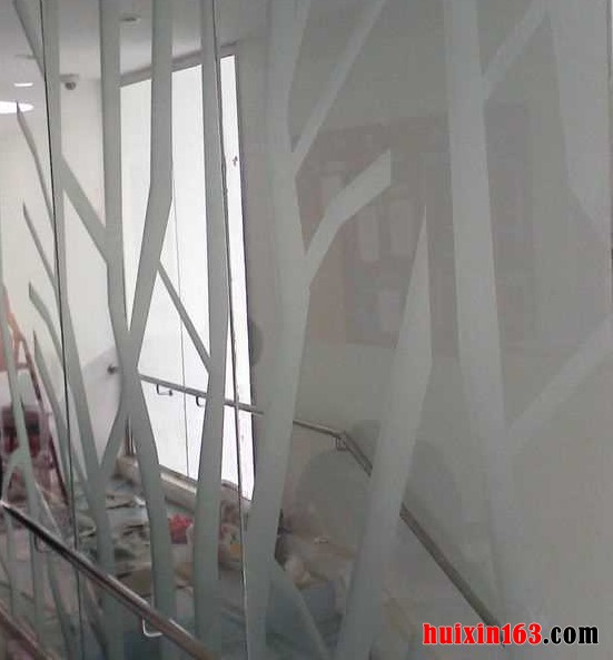 4 玻璃防撞条
