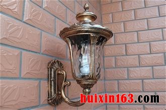 u=3330065441,461990836&fm=21&gp=0