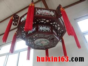 4          中式宫灯